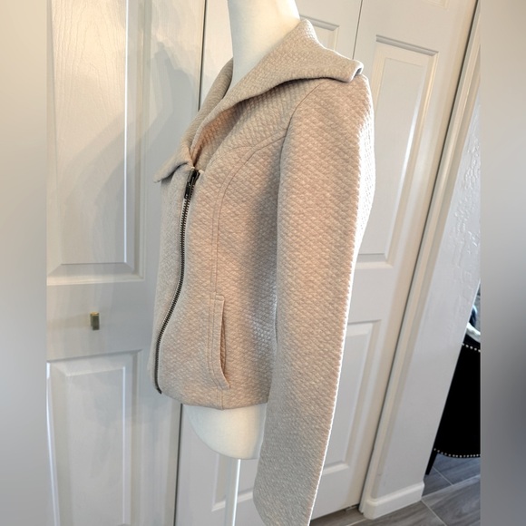 CAbi Quilted Moto Jacket - Picture 5 of 9